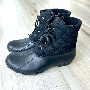 Sperry rain boots women size 9.5